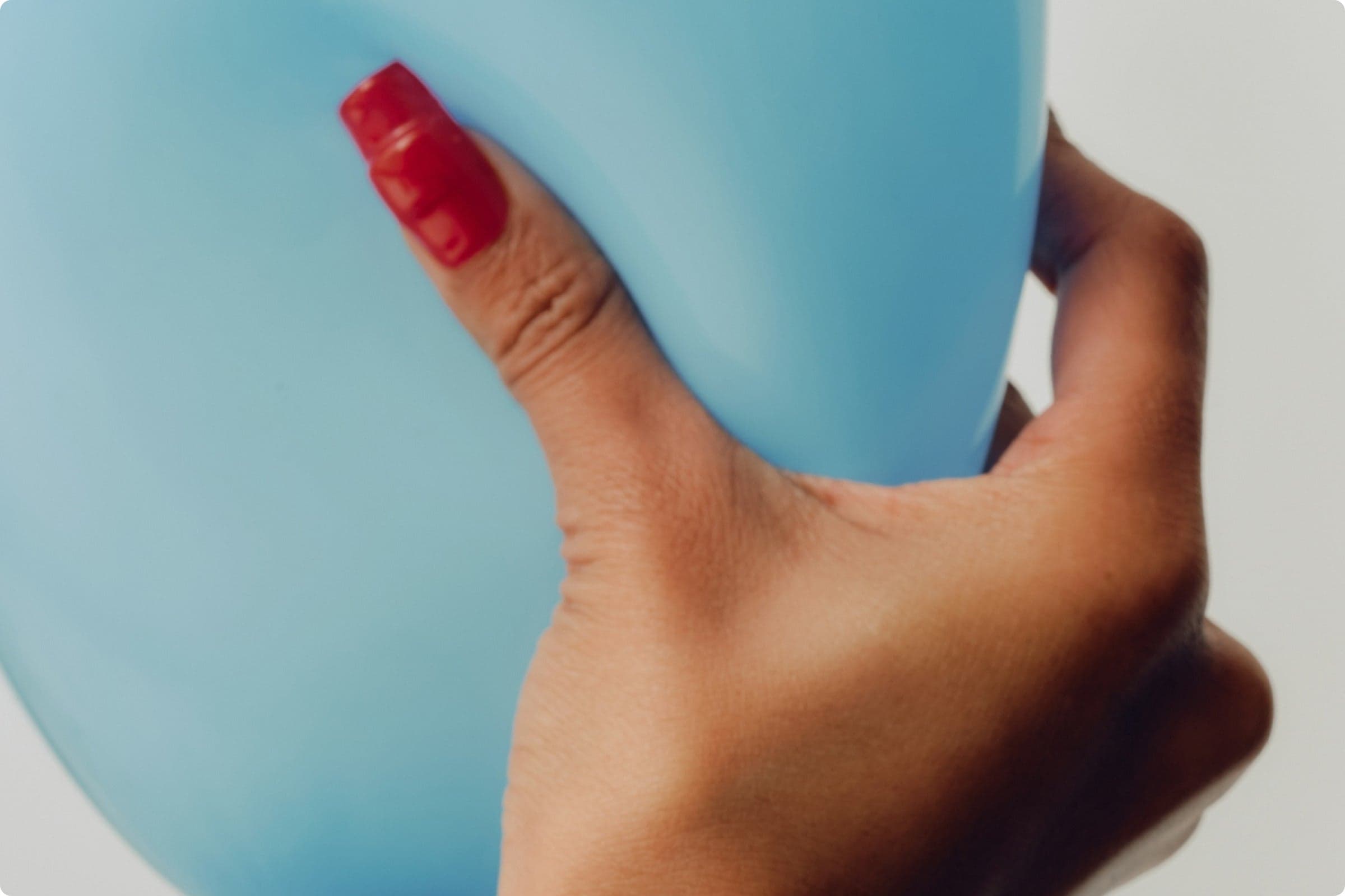 How To Beat Bloating: Expert-Approved Dos & Don’ts