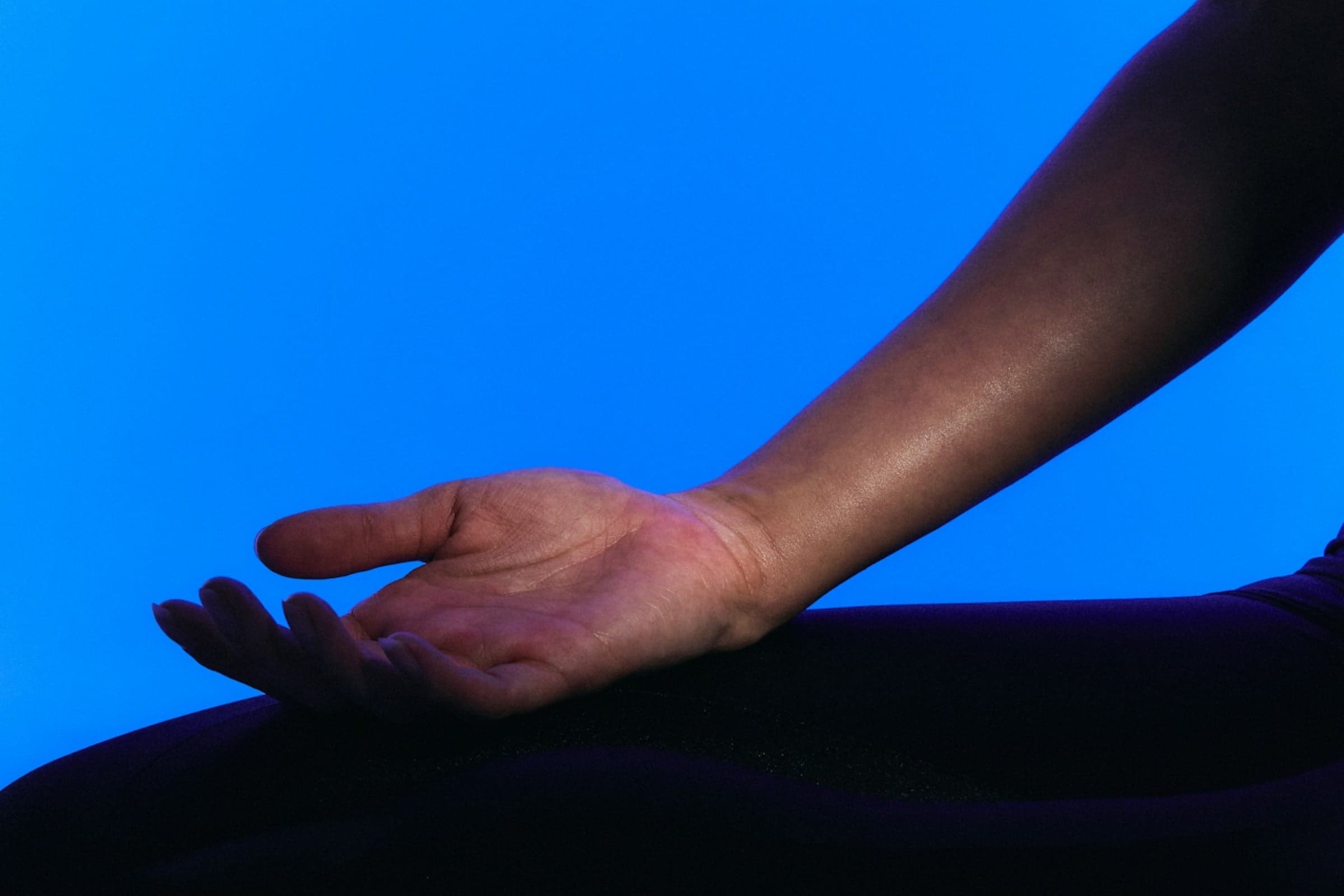 Breathwork vs Meditation: What's Actually More Effective At Calming Your Brain?